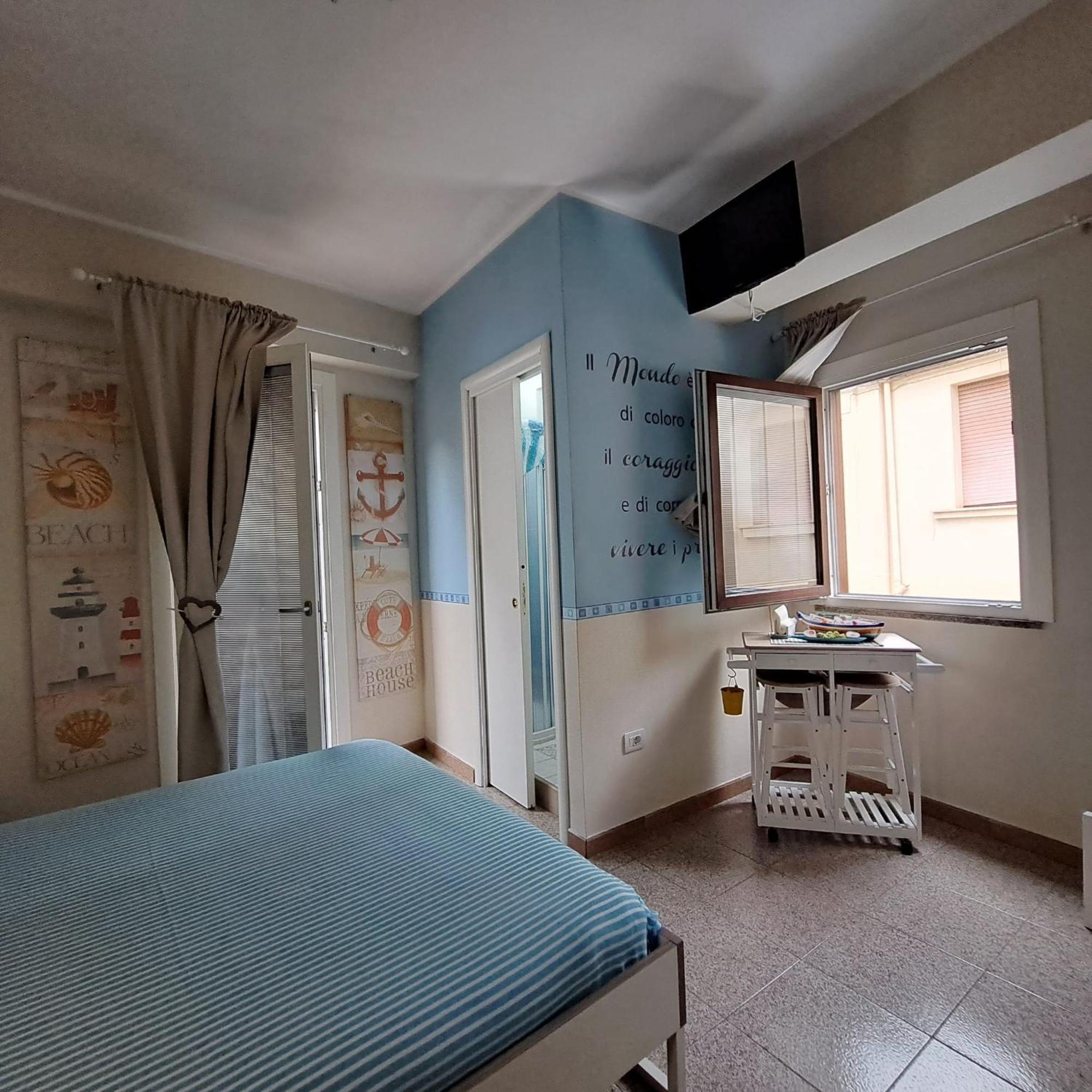 Il Ritratto Casa Vacanza 希拉 外观 照片