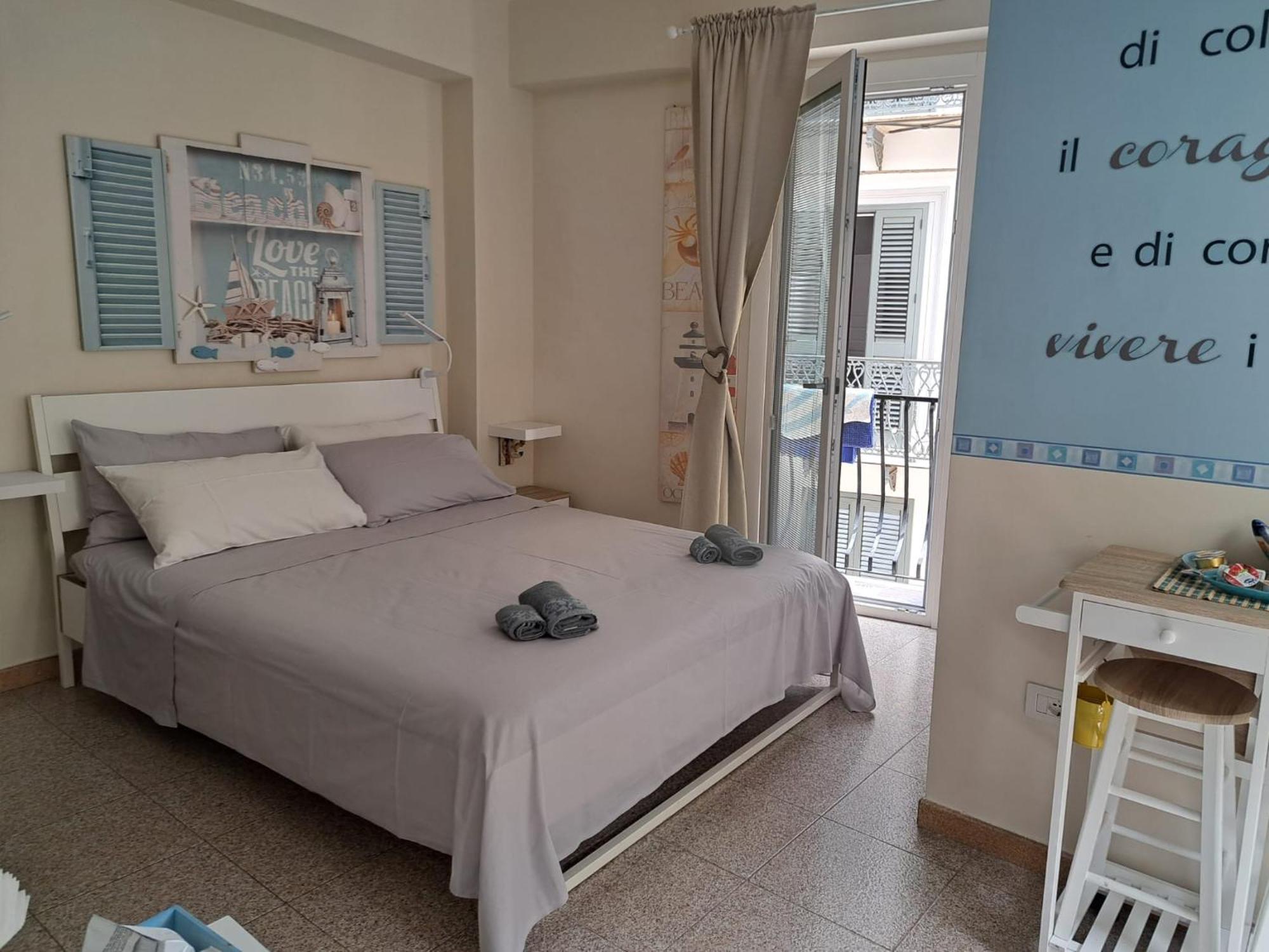 Il Ritratto Casa Vacanza 希拉 外观 照片
