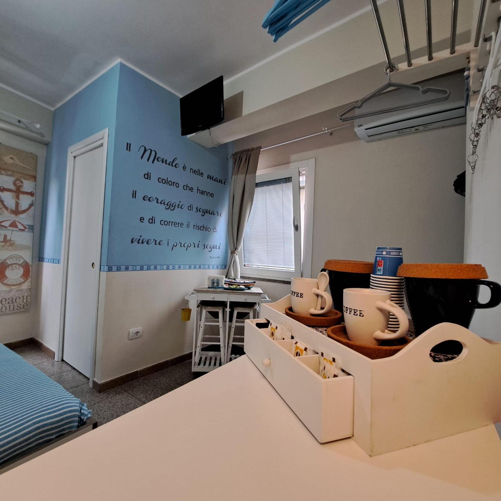 Il Ritratto Casa Vacanza 希拉 外观 照片